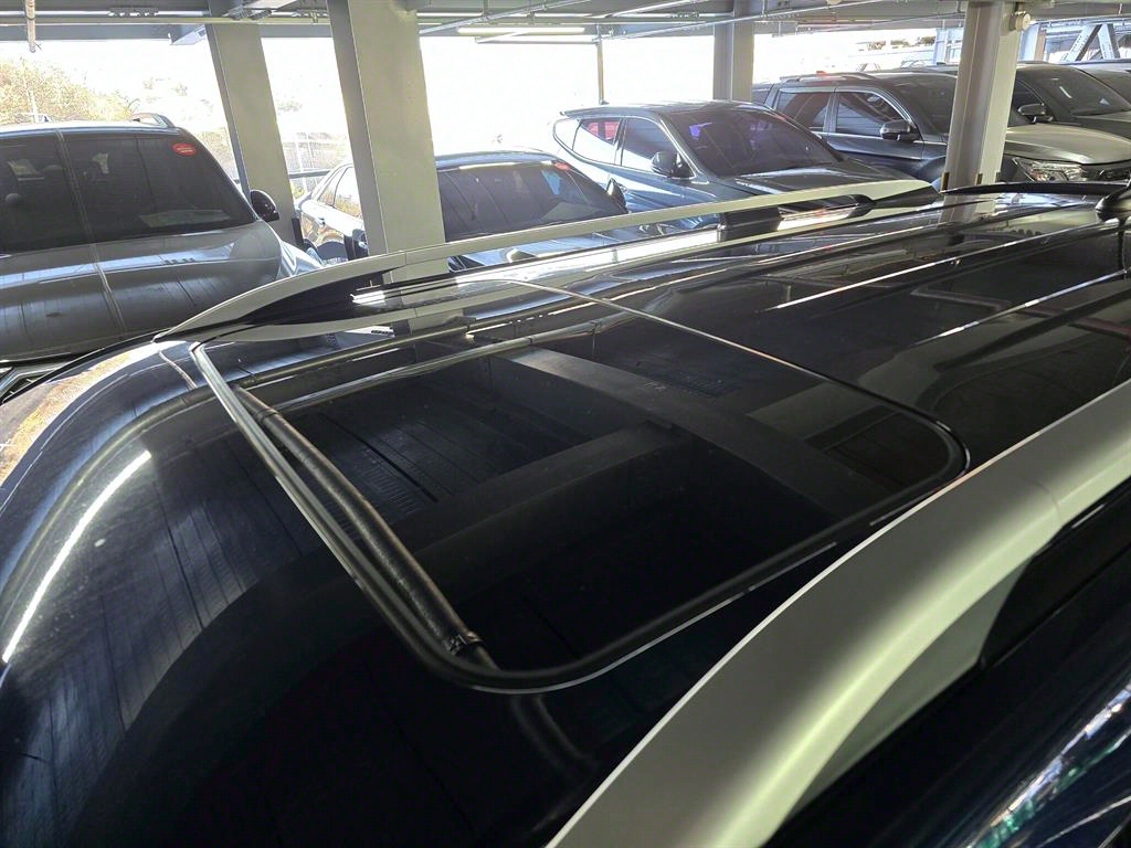 Ssangyong Tivoli - Vista 10