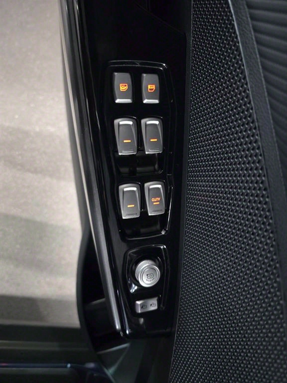 Ssangyong Tivoli 2018 Azul - Importación desde Corea - HF Imports Iquique - Foto 13