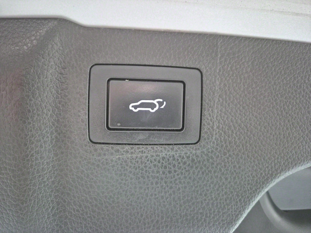 HYUNDAI Maxcruz 2018 Plateado - Importación desde Corea - HF Imports Iquique - Foto 19