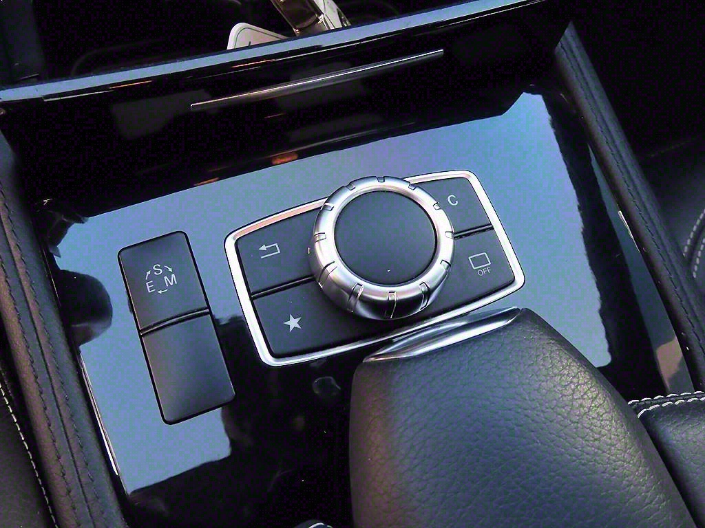 Mercedes Benz CLS Class - Vista 12