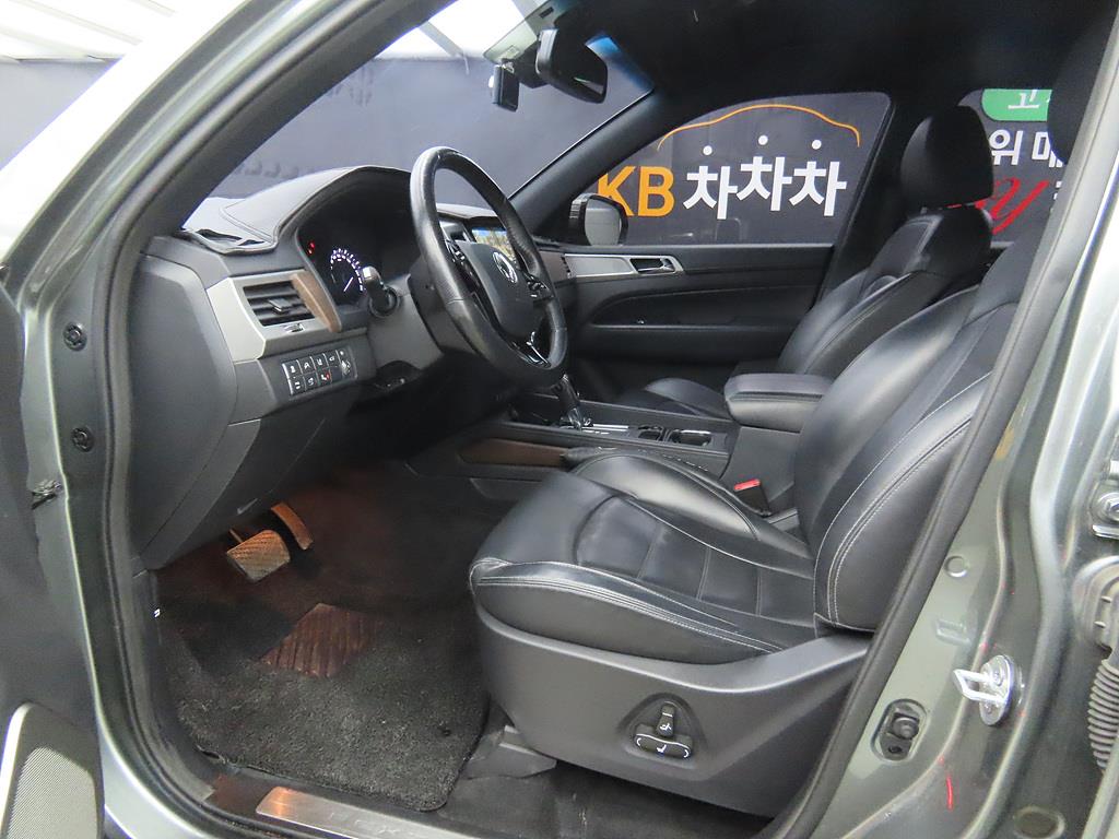 Ssangyong Rexton - Vista 5