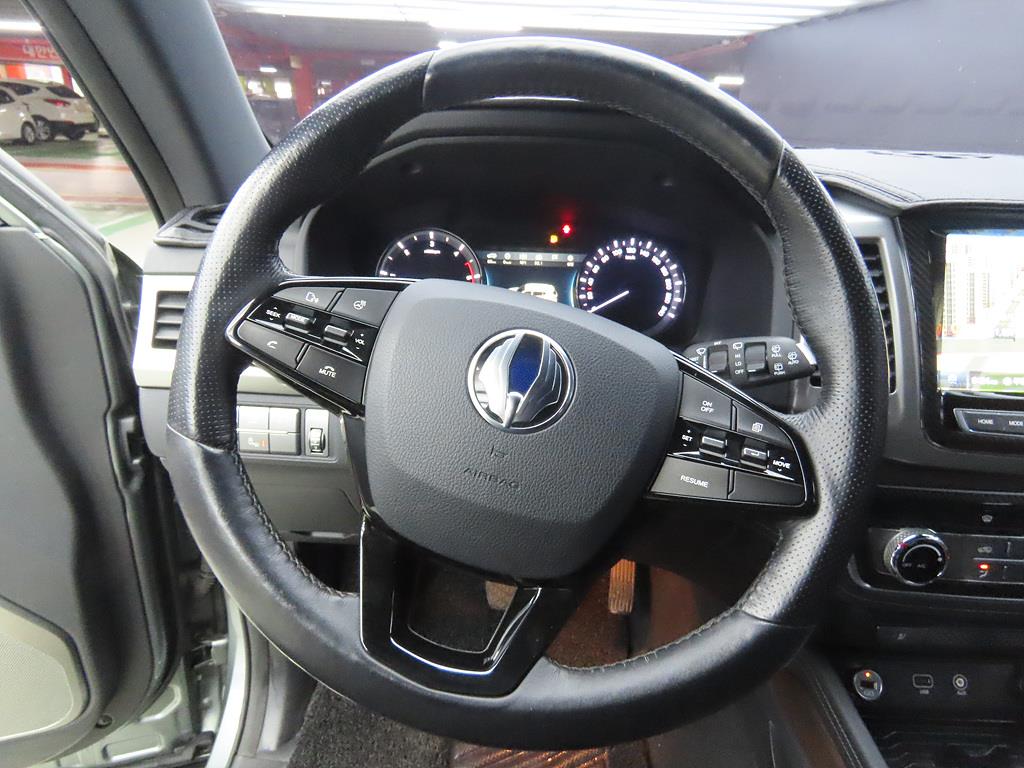 Ssangyong Rexton - Vista 8