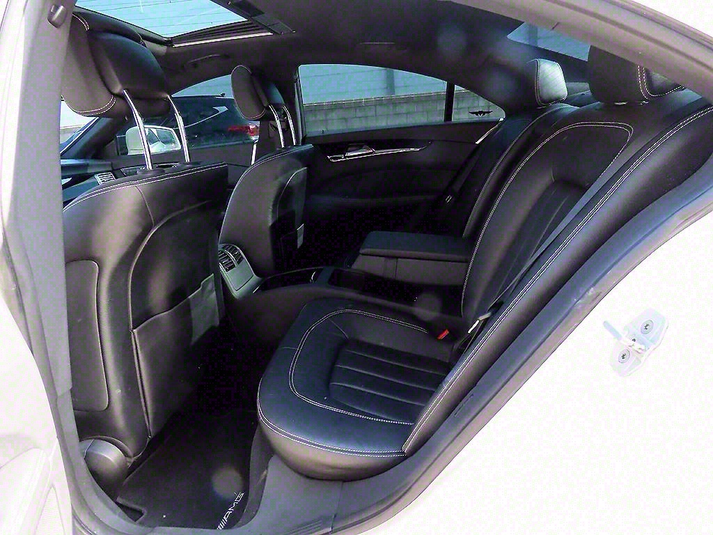 Mercedes Benz CLS Class - Vista 6