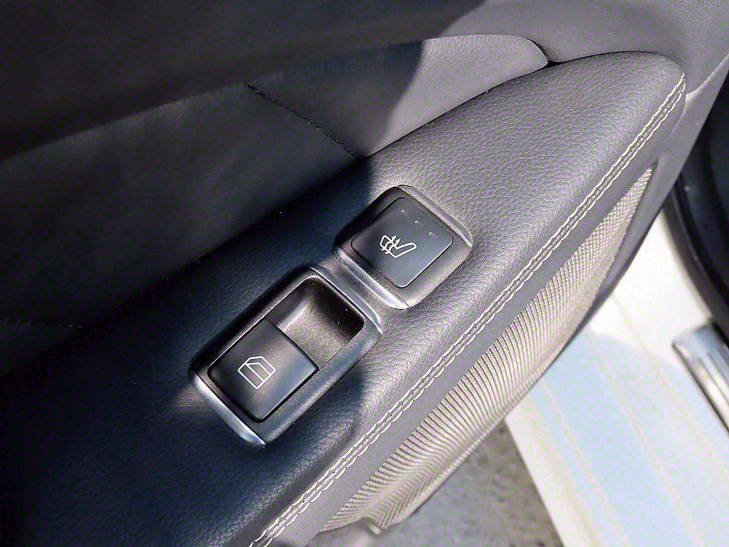 Mercedes Benz CLS Class 2017 Blanco - Importación desde Corea - HF Imports Iquique - Foto 17