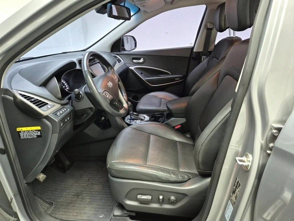 HYUNDAI Maxcruz - Vista 9