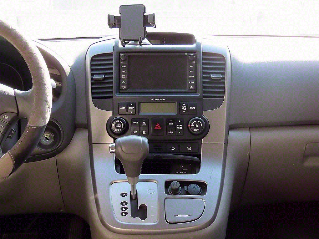 KIA Carnival - Vista 7