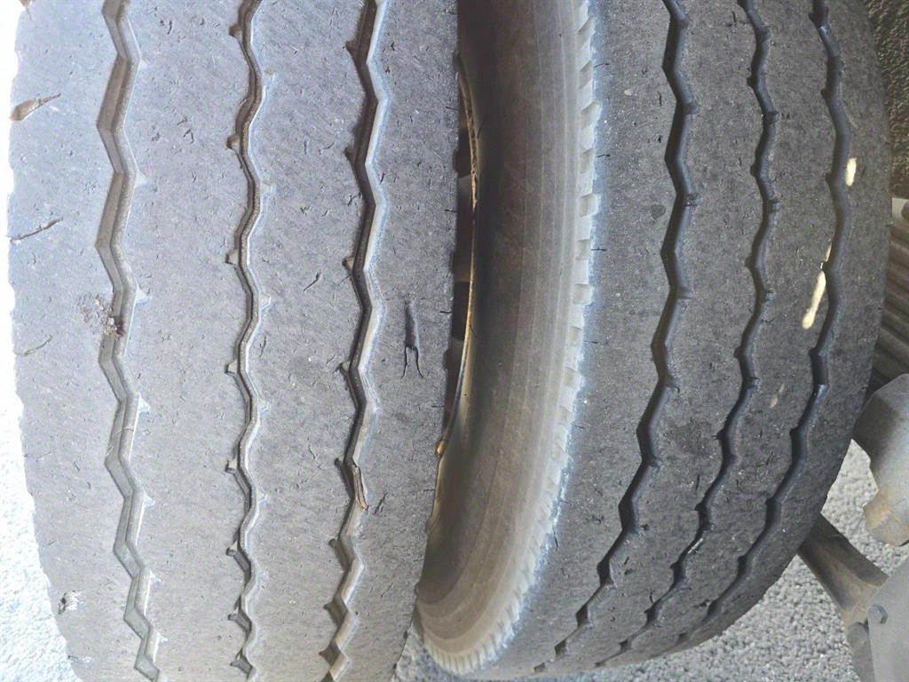 medium and large cargo apChoukJingae 2002 Verde - Importación desde Corea - HF Imports Iquique - Foto 15