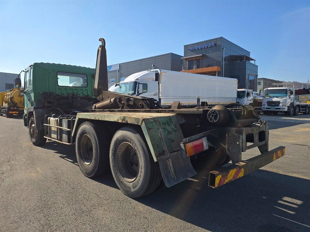 medium and large cargo apChoukJingae - Vista 6