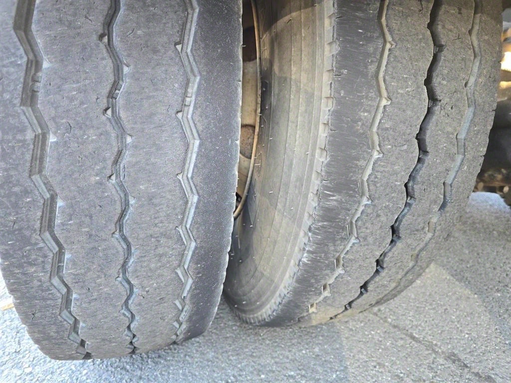 medium and large cargo apChoukJingae 2002 Verde - Importación desde Corea - HF Imports Iquique - Foto 16