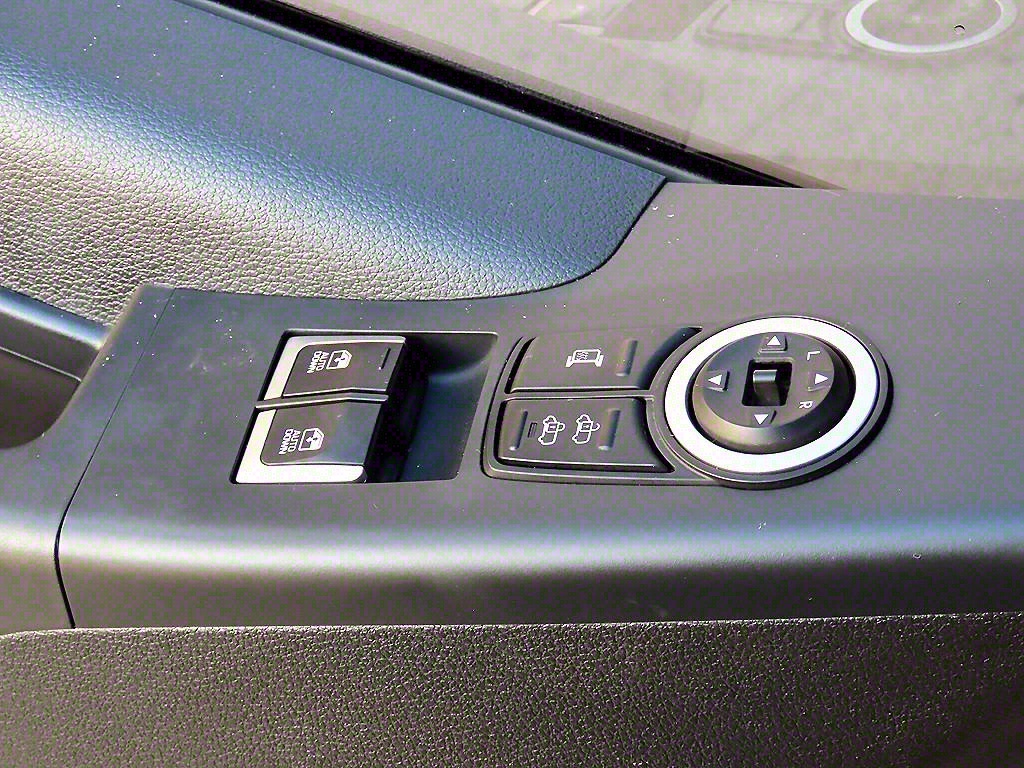 HYUNDAI Solati - Vista 11