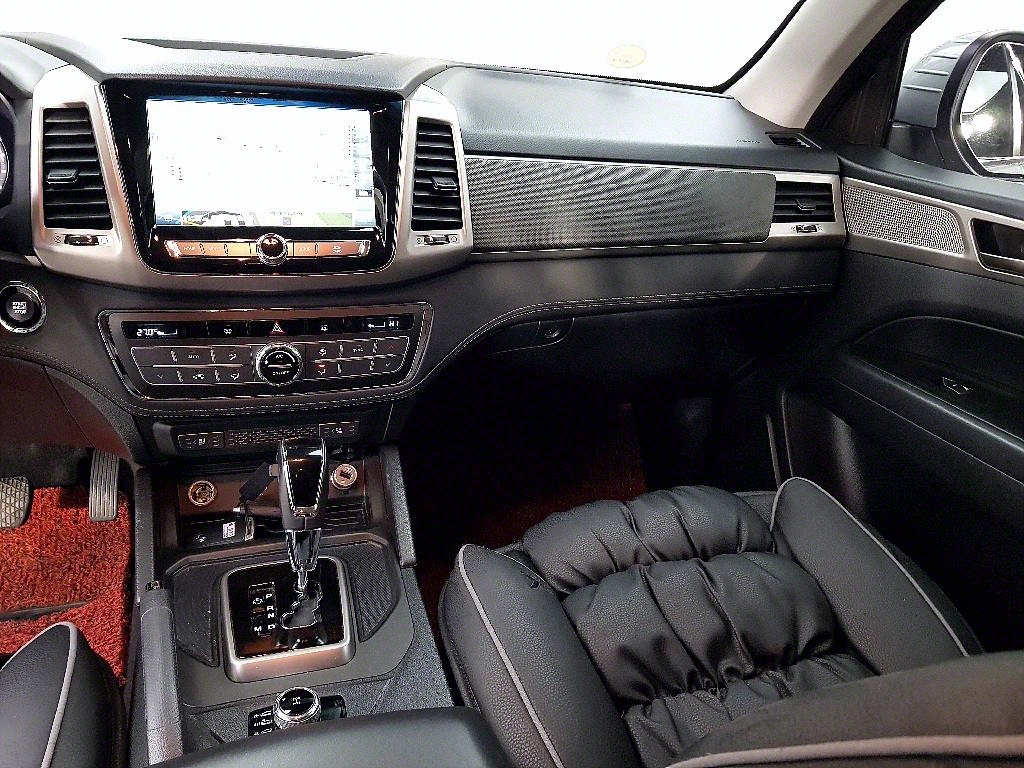 Ssangyong Rexton - Vista 10