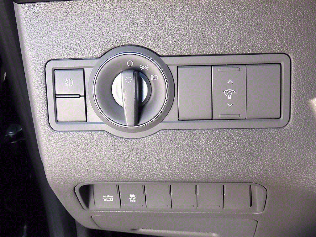 HYUNDAI Solati - Vista 12