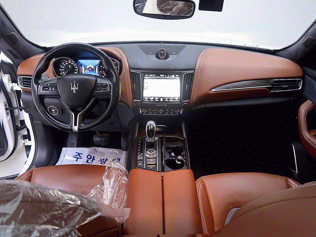 Maserati Levante - Vista 9