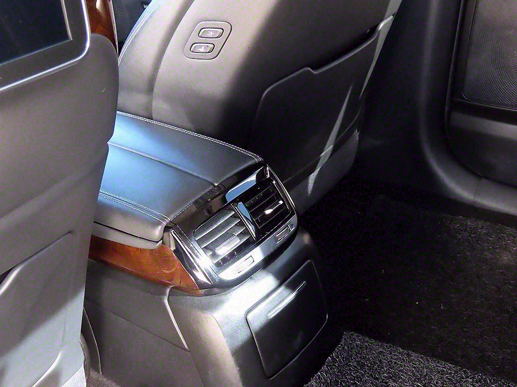 Genesis EQ900 2018 Gris - Importación desde Corea - HF Imports Iquique - Foto 16