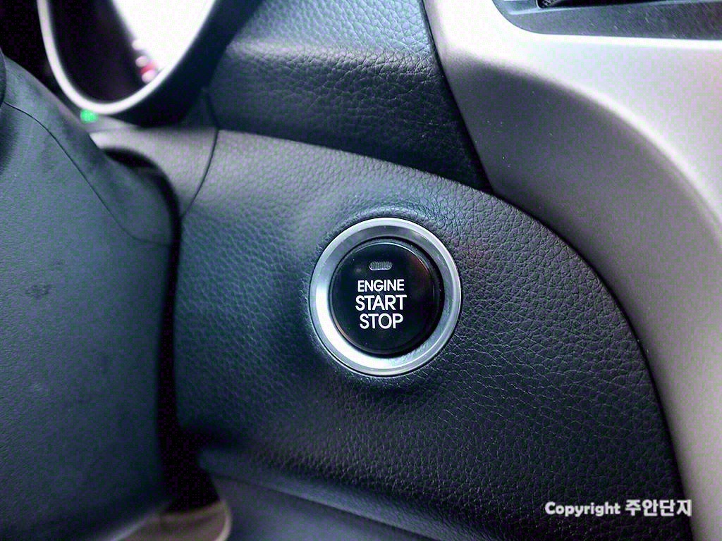 HYUNDAI i30 2014 Gris - Importación desde Corea - HF Imports Iquique - Foto 10