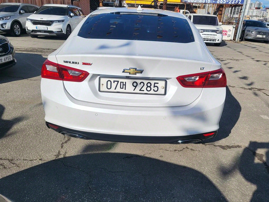 Chevrolet Malibu - Vista 6