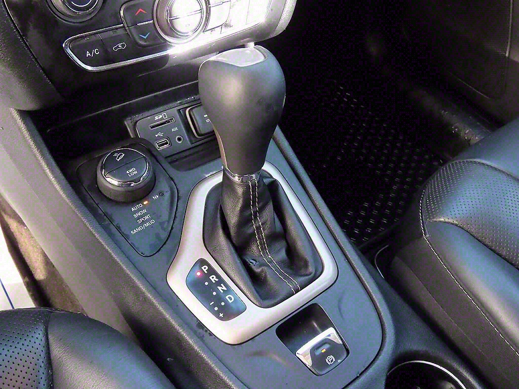 Jeep Cherokee - Vista 10