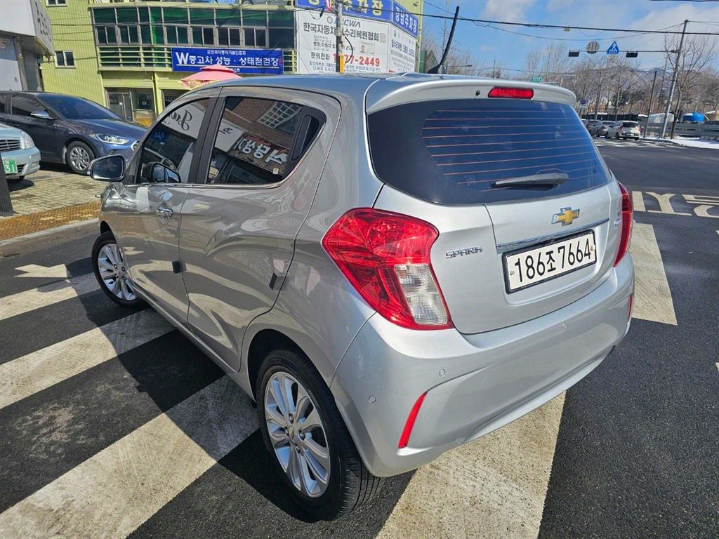 Chevrolet Spark - Vista 4