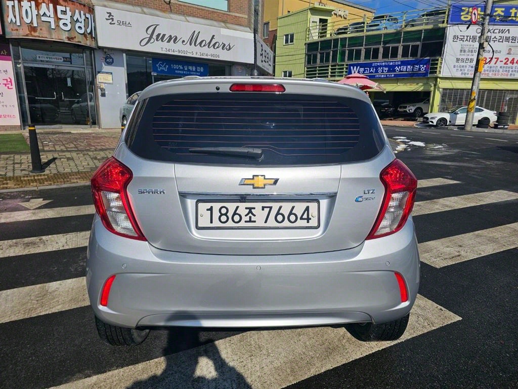 Chevrolet Spark - Vista 5