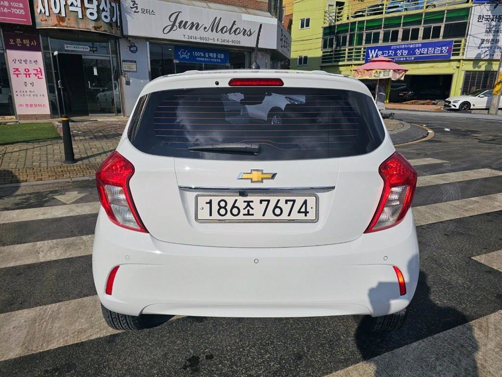 Chevrolet Spark - Vista 5