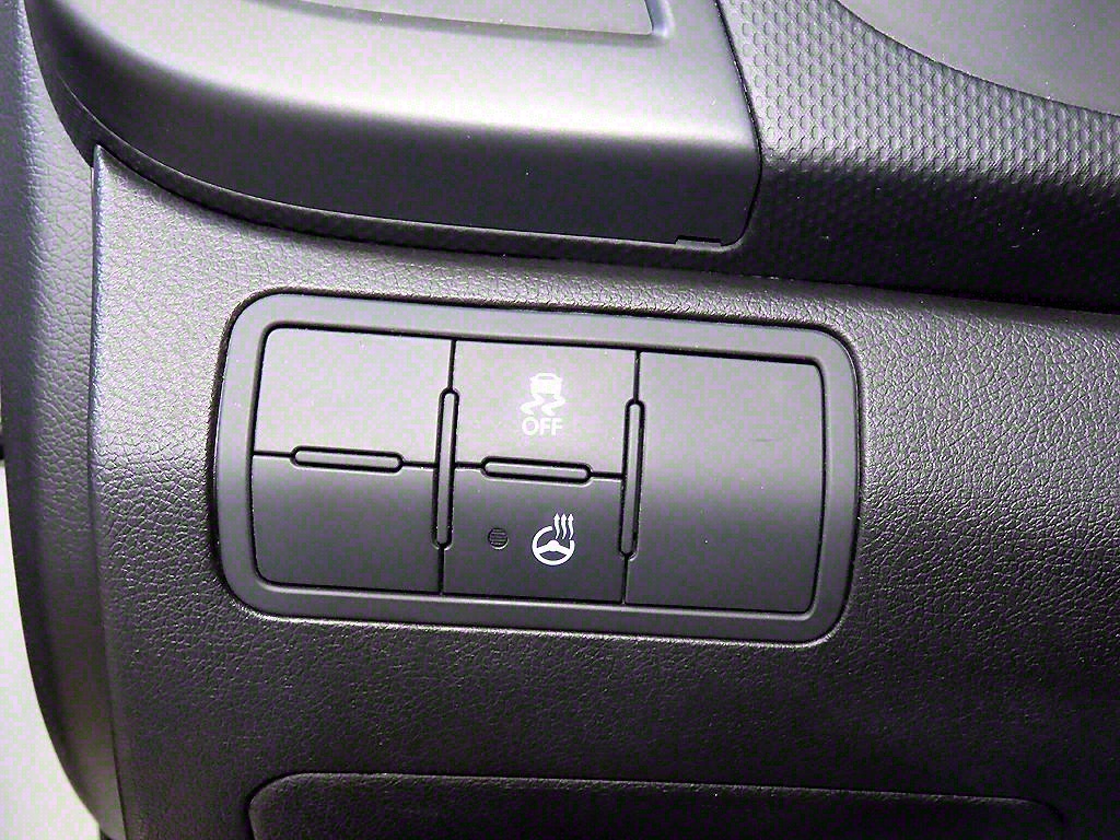 HYUNDAI Accent 2015 Plateado - Importación desde Corea - HF Imports Iquique - Foto 13