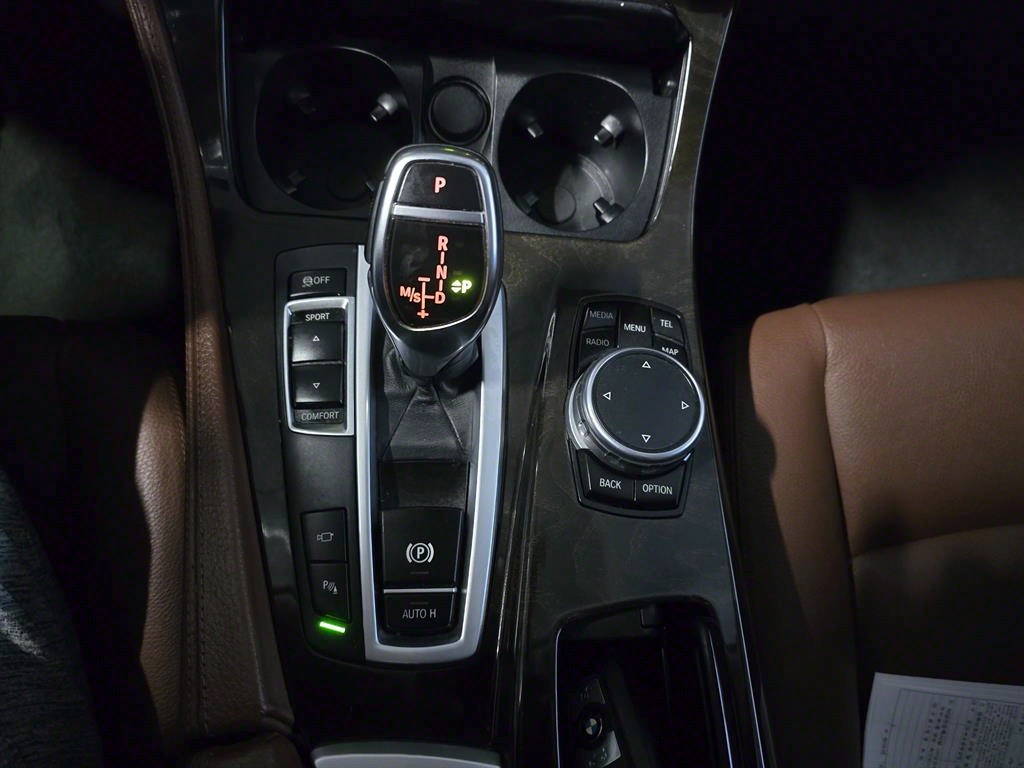 BMW 5 Series 2016 Gris - Importación desde Corea - HF Imports Iquique - Foto 17