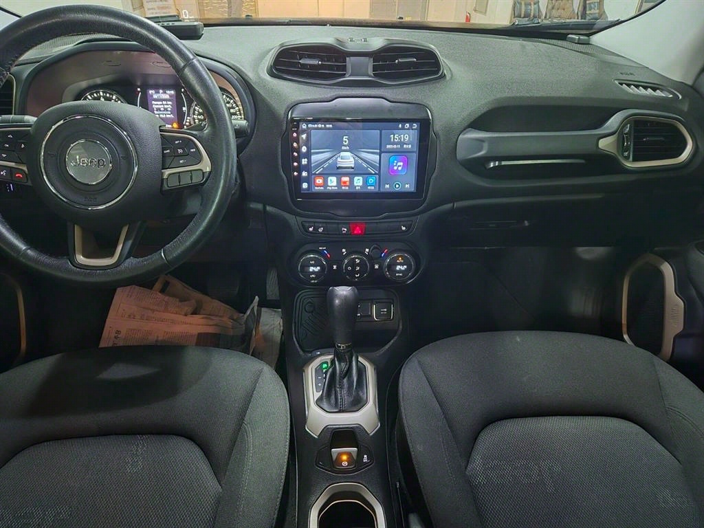 Jeep Renegade - Vista 5