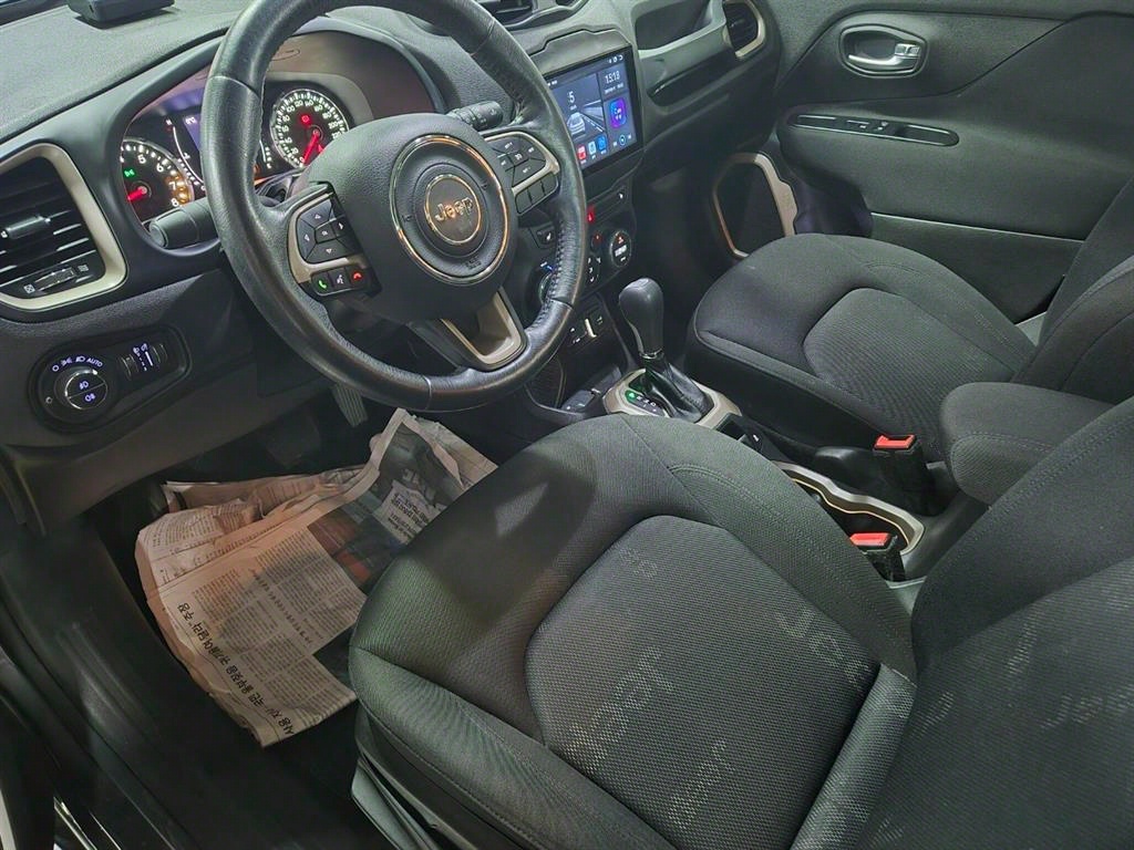 Jeep Renegade - Vista 8