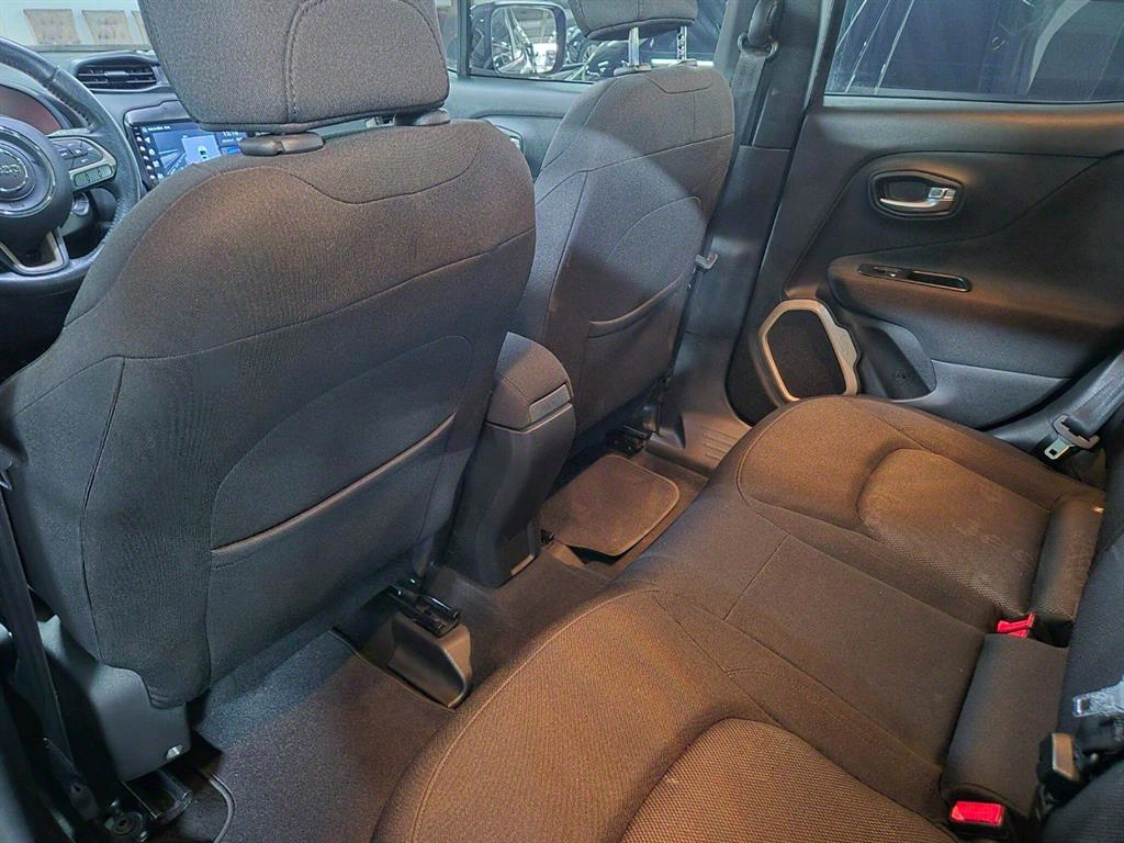 Jeep Renegade 2016 Gris - Importación desde Corea - HF Imports Iquique - Foto 17