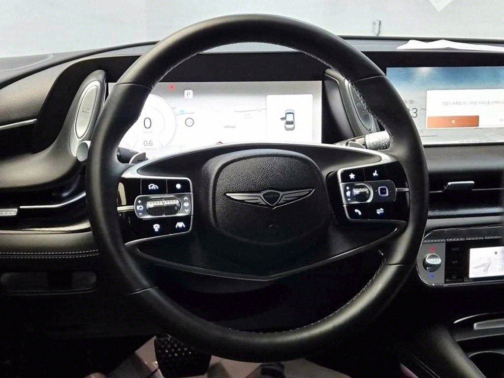 Genesis G90 - Vista 9