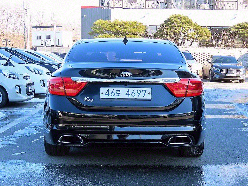 KIA K9 - Vista 4