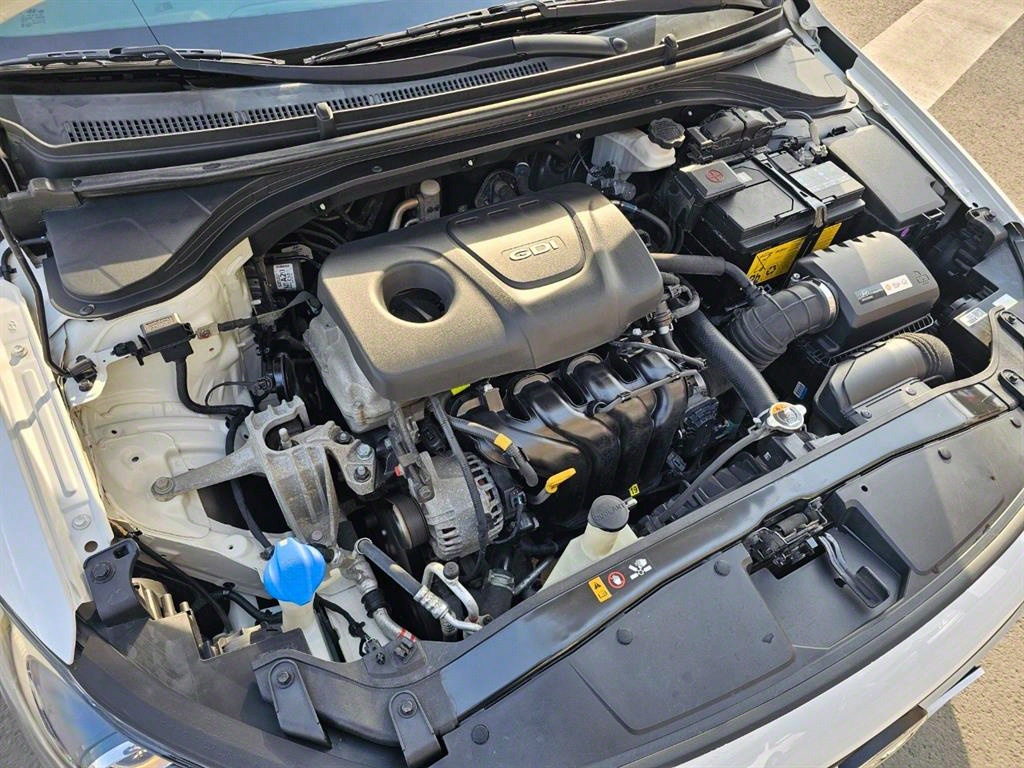 HYUNDAI Avante 2017 Blanco - Importación desde Corea - HF Imports Iquique - Foto 20