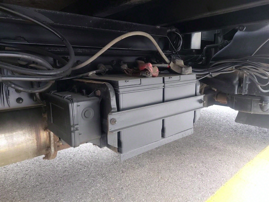 medium and large cargo truck 2014 Blanco - Importación desde Corea - HF Imports Iquique - Foto 15