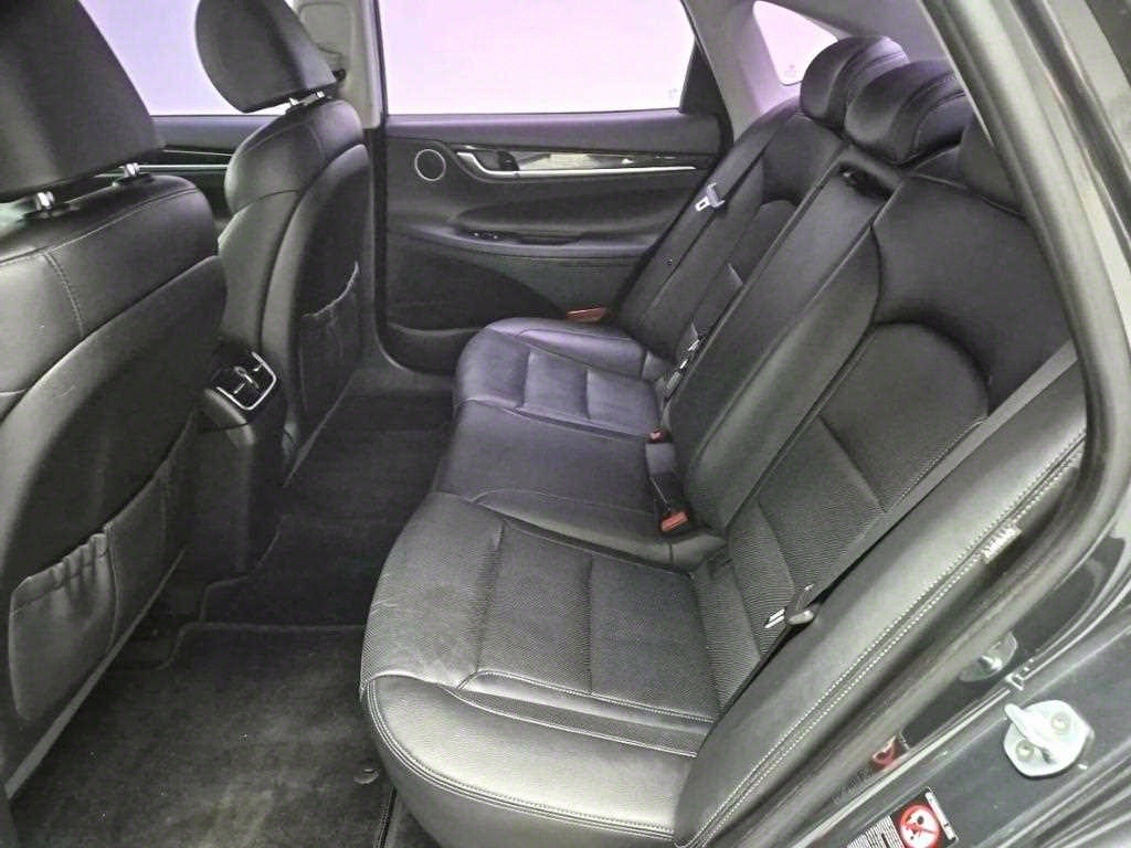 HYUNDAI Grandeur - Vista 12