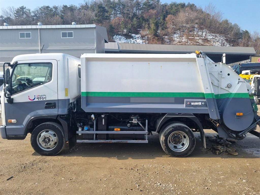 medium and large cargo apChoukJingae - Vista 4