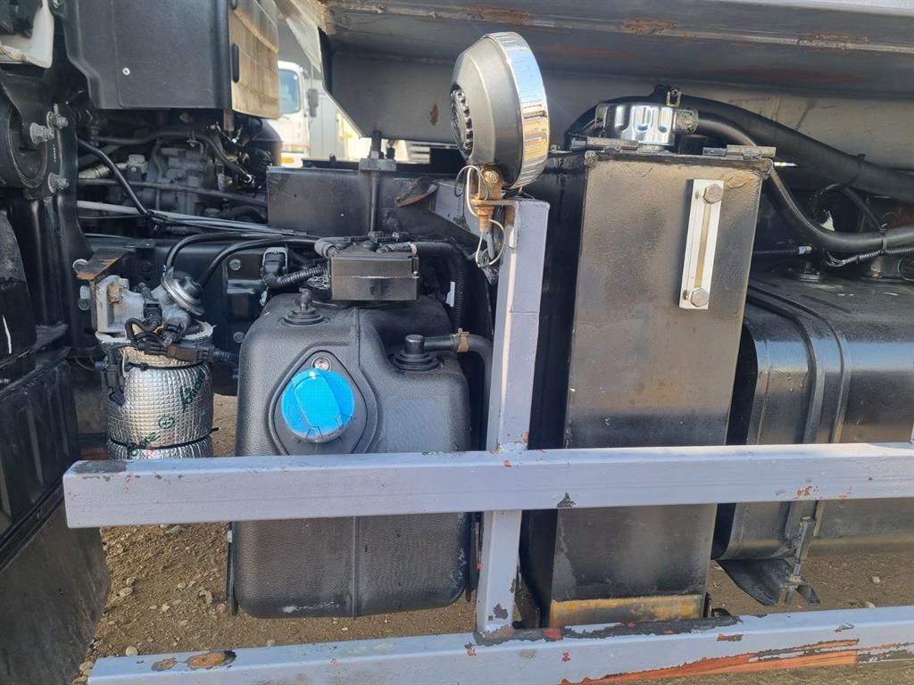 medium and large cargo apChoukJingae - Vista 12