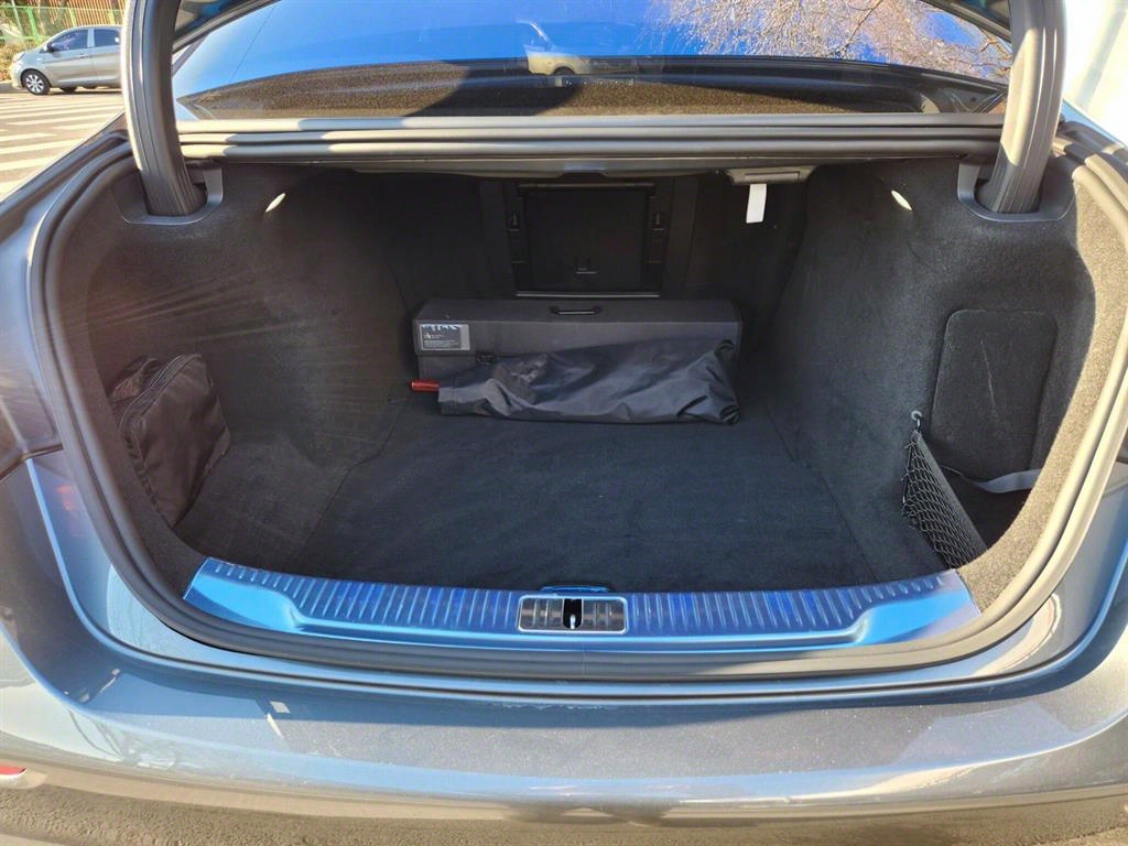 Mercedes Benz S Class - Vista 4