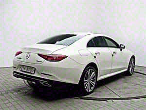 Mercedes Benz CLS Class - Vista 8