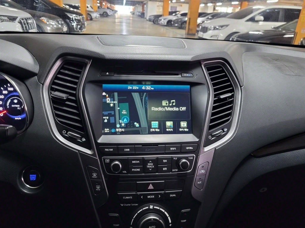 HYUNDAI Santa Fe 2015 Blanco - Importación desde Corea - HF Imports Iquique - Foto 13