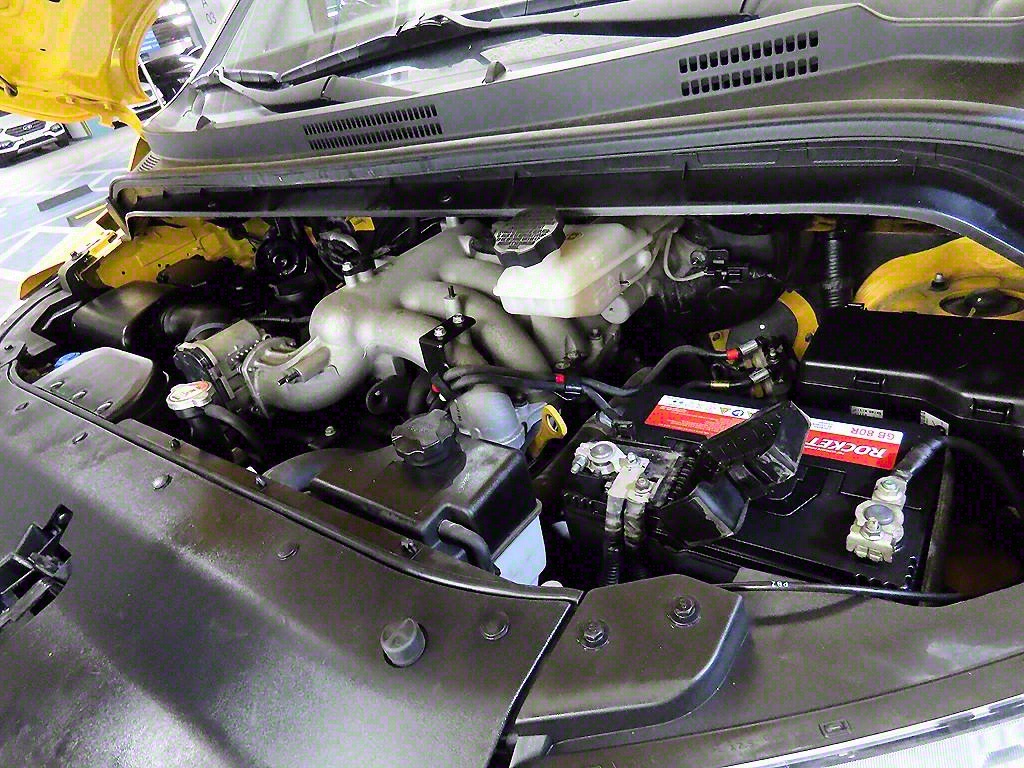 HYUNDAI Starex 2021 Amarillo - Importación desde Corea - HF Imports Iquique - Foto 19