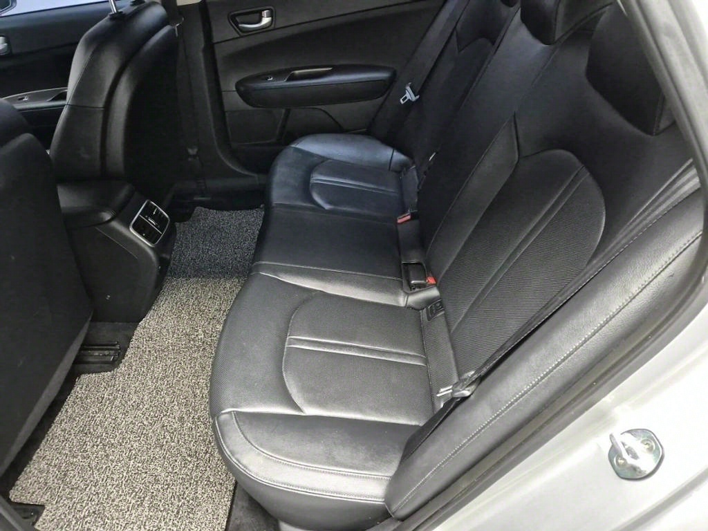 KIA K5 2019 Plateado - Importación desde Corea - HF Imports Iquique - Foto 14