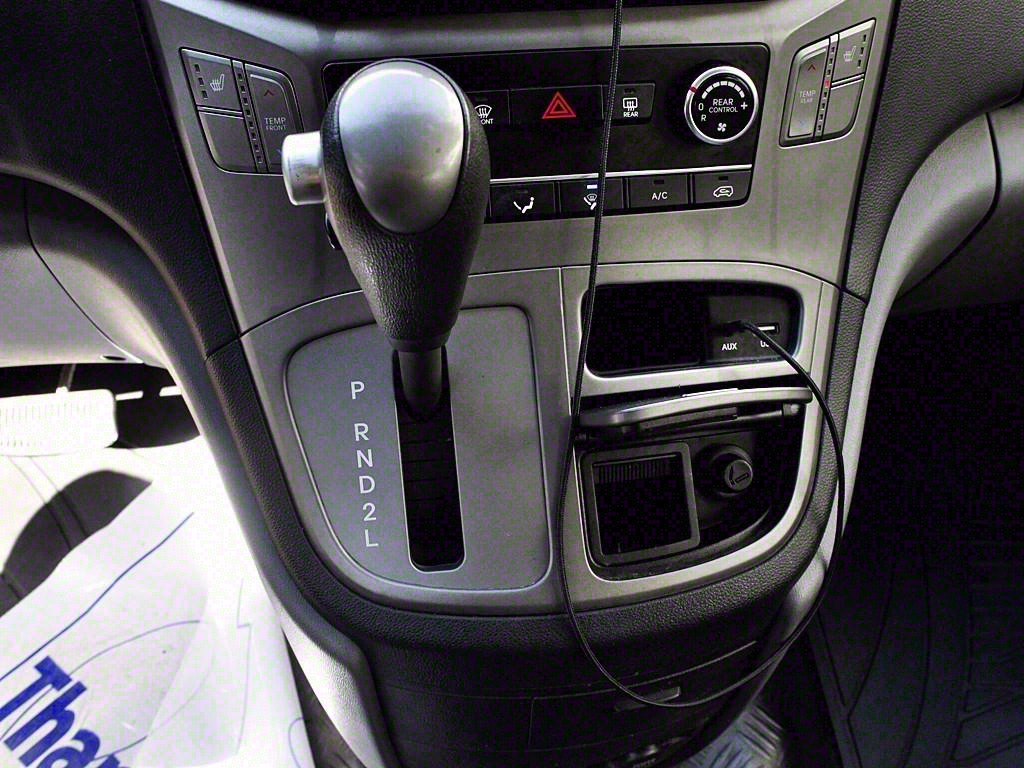 HYUNDAI Starex 2019 Amarillo - Importación desde Corea - HF Imports Iquique - Foto 12