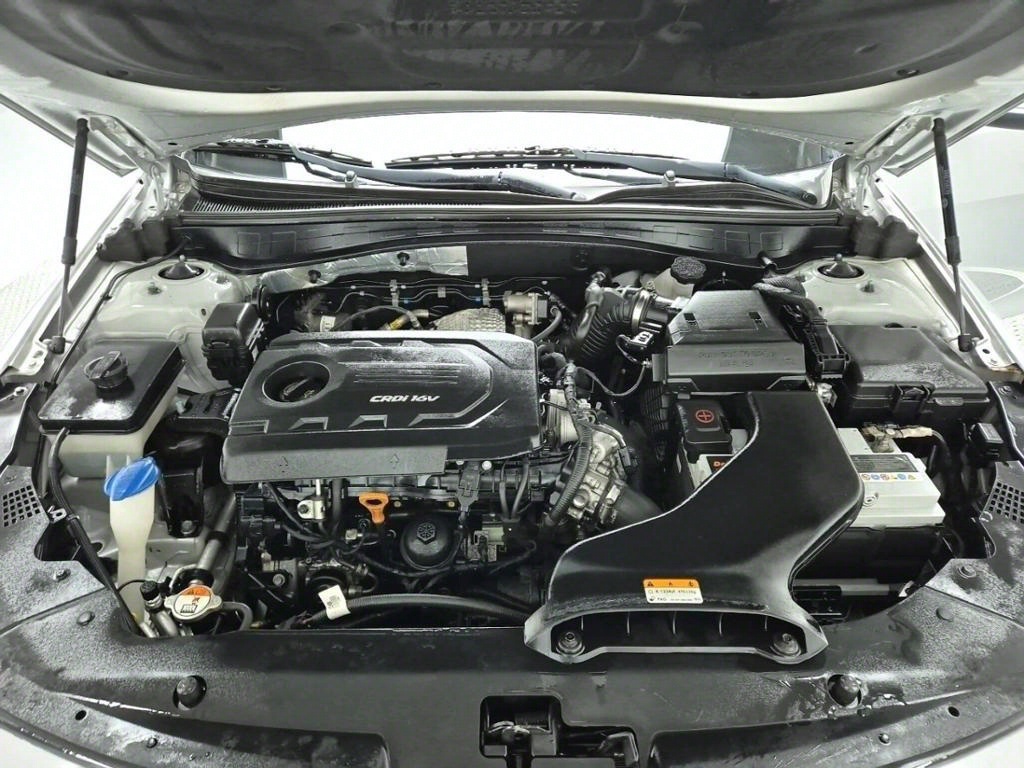 KIA K5 2019 Plateado - Importación desde Corea - HF Imports Iquique - Foto 17