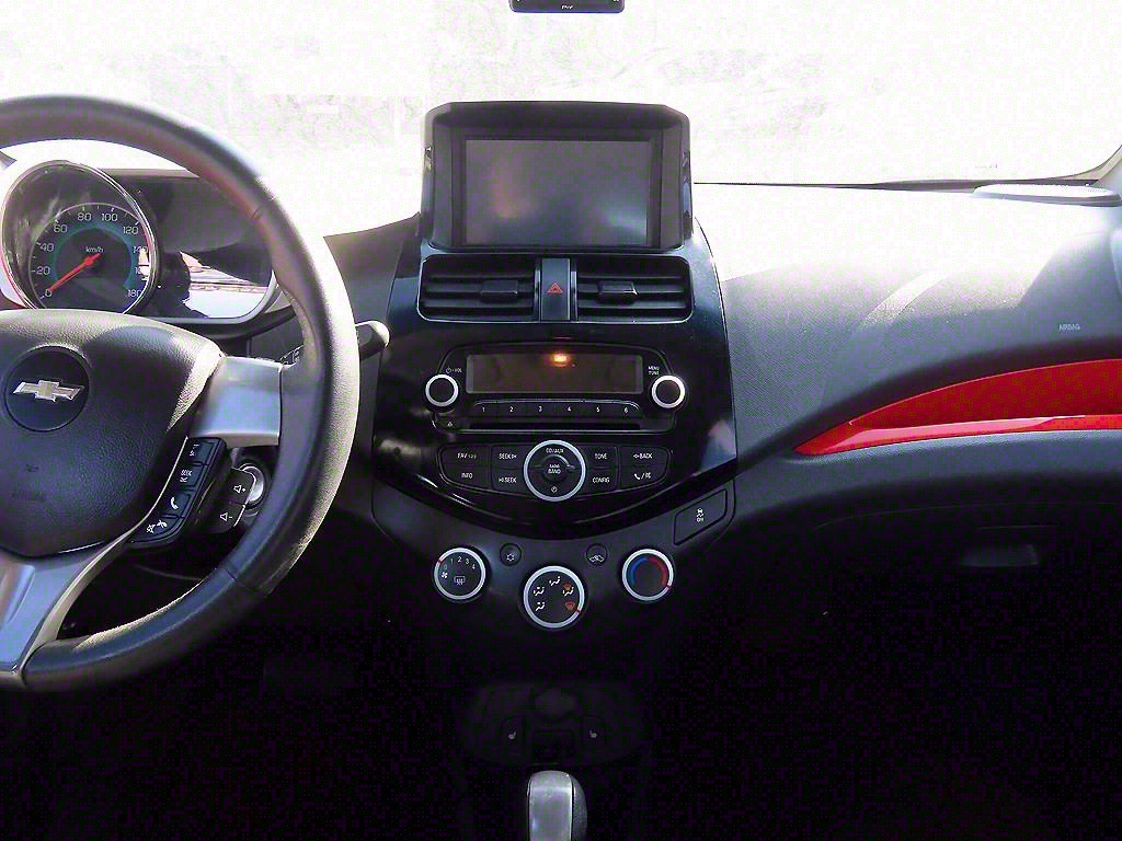 Chevrolet Spark - Vista 10