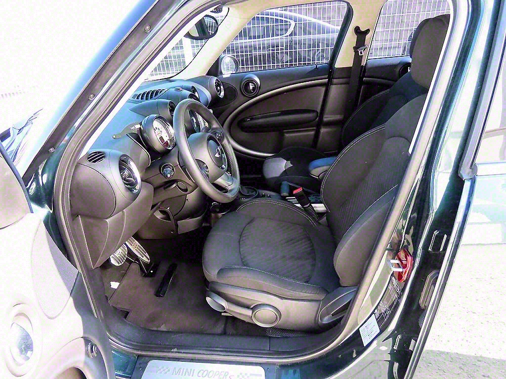 Mini Countryman - Vista 5