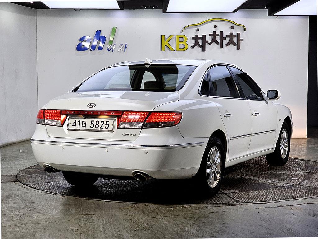 HYUNDAI Grandeur - Vista 4
