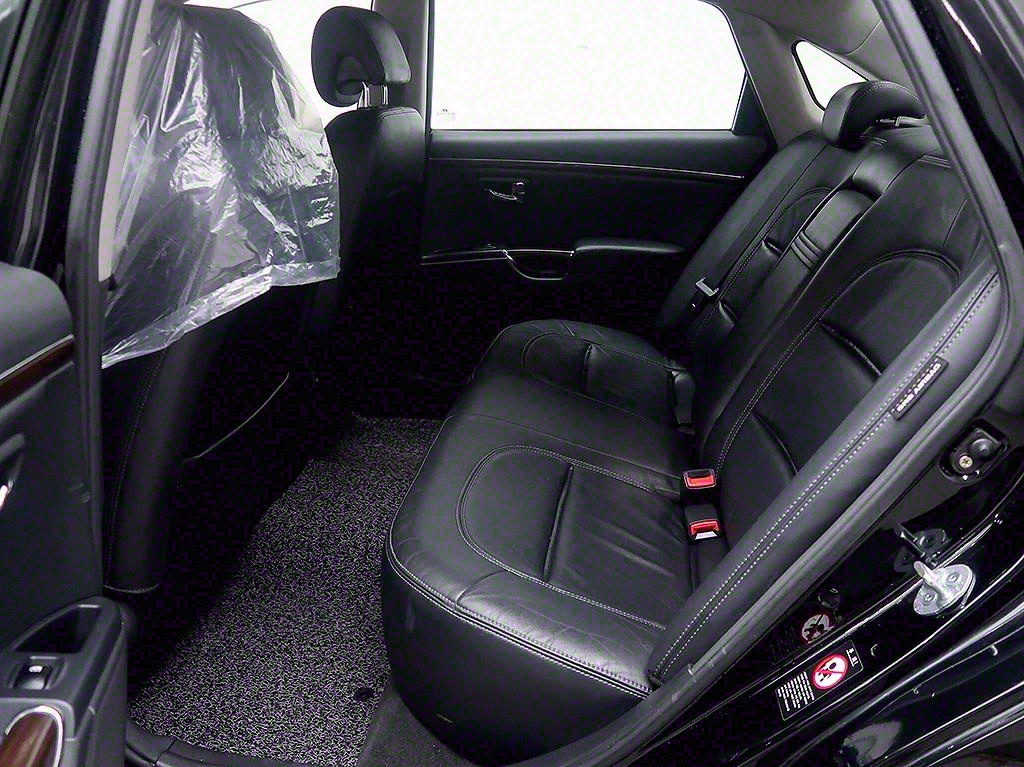 HYUNDAI Grandeur 2010 Negro - Importación desde Corea - HF Imports Iquique - Foto 12