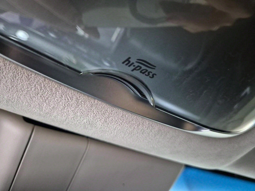 Genesis G80 - Vista 10