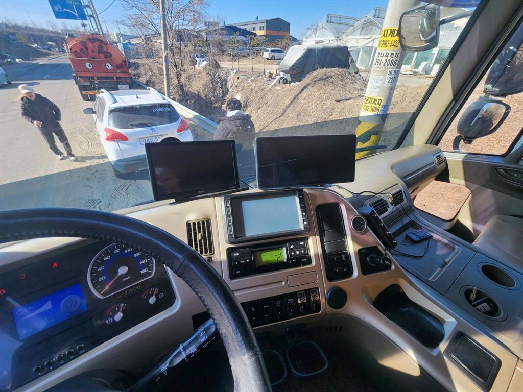 medium and large cargo truck 2017 Blanco - Importación desde Corea - HF Imports Iquique - Foto 14