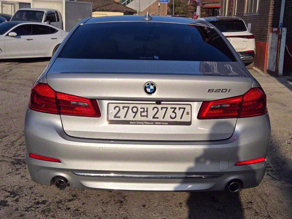 BMW 5 Series - Vista 4